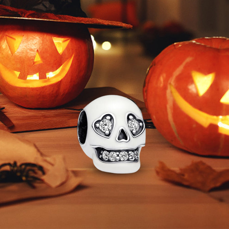 Glimrende Glitrende Skull Charm