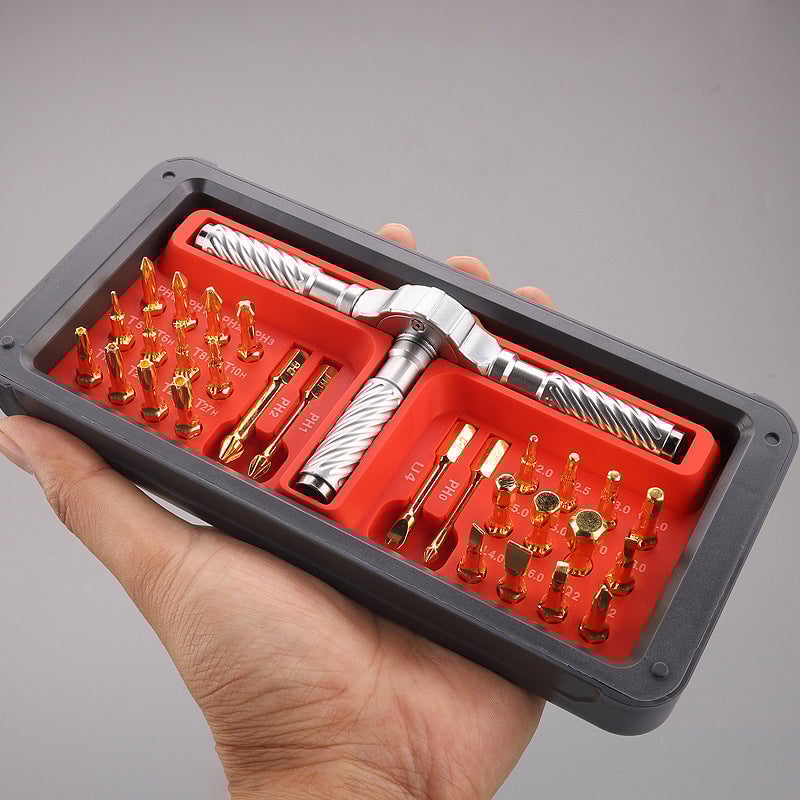 Skralleskrutrekkersett med multi-type bits