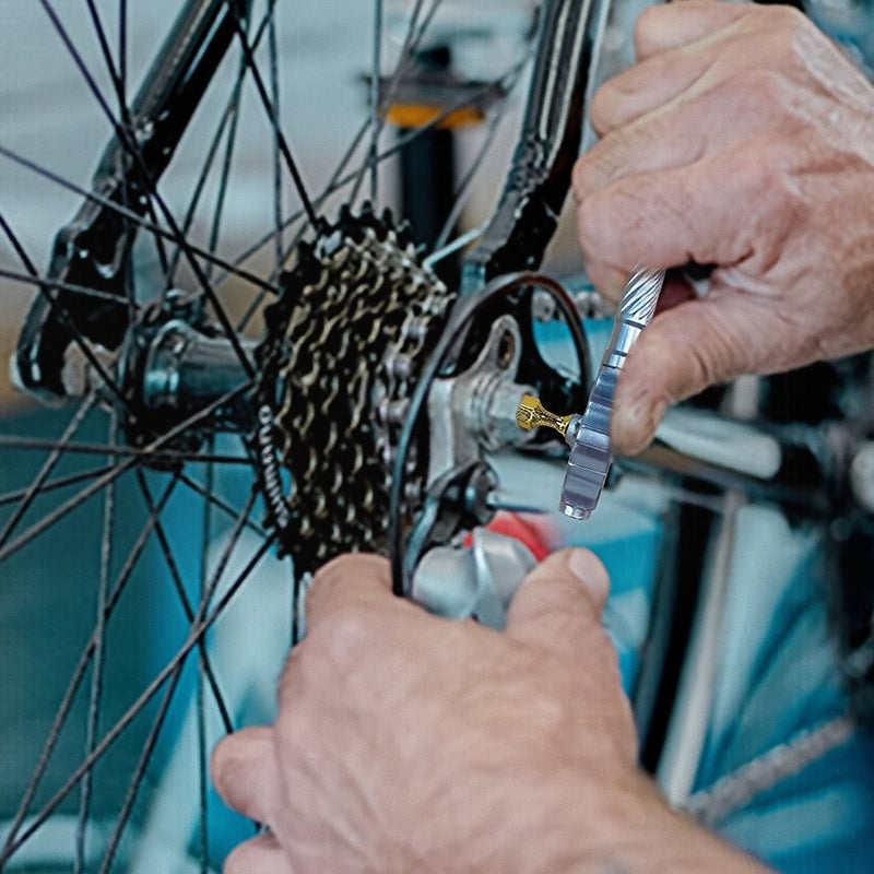 Skralleskrutrekkersett med multi-type bits