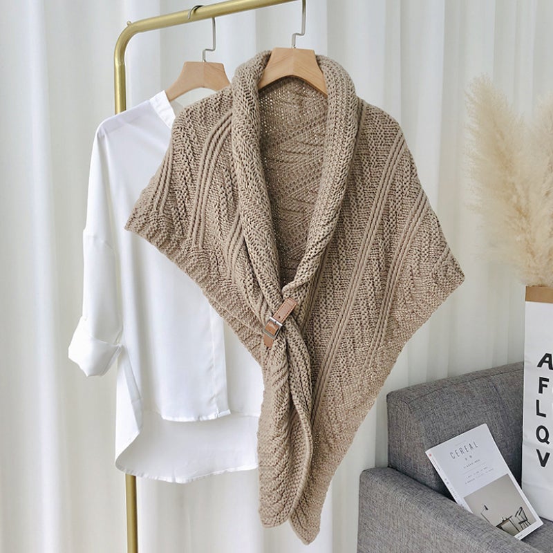 Knitted Triangle Shawl with Leather Buckle