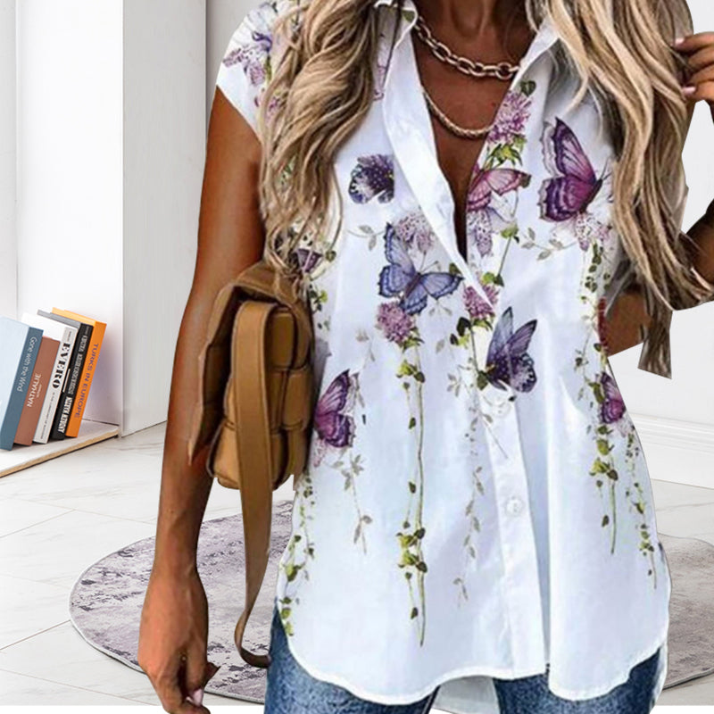 Kortermet topp med sommerfugl- og blomster trykk