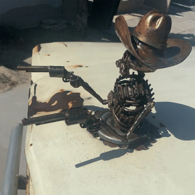 Cowboy Skull Gunslinger Hette Ornament