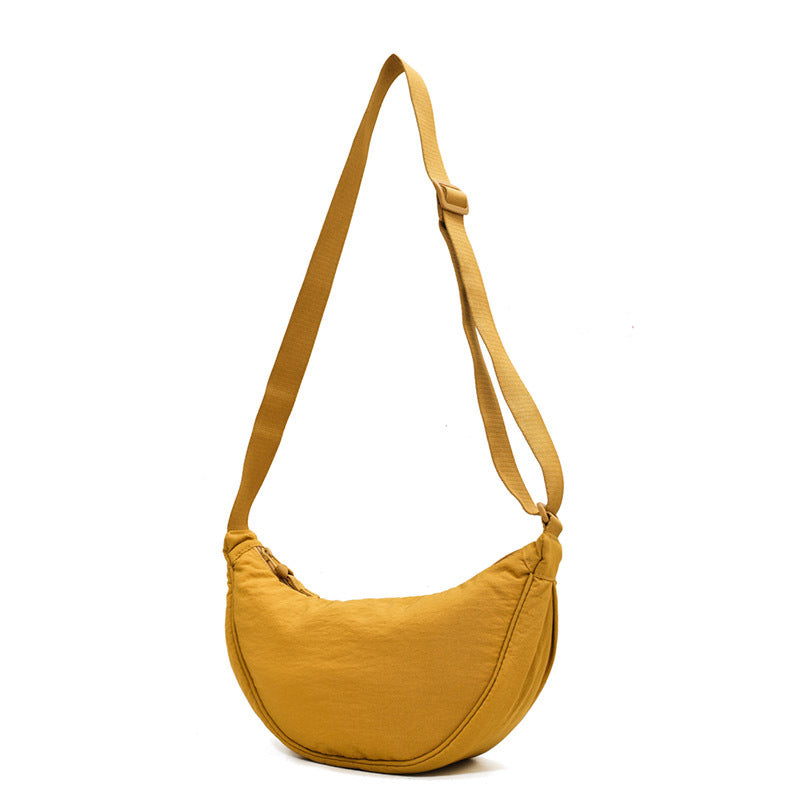 Halvmåne Crossbody-veske