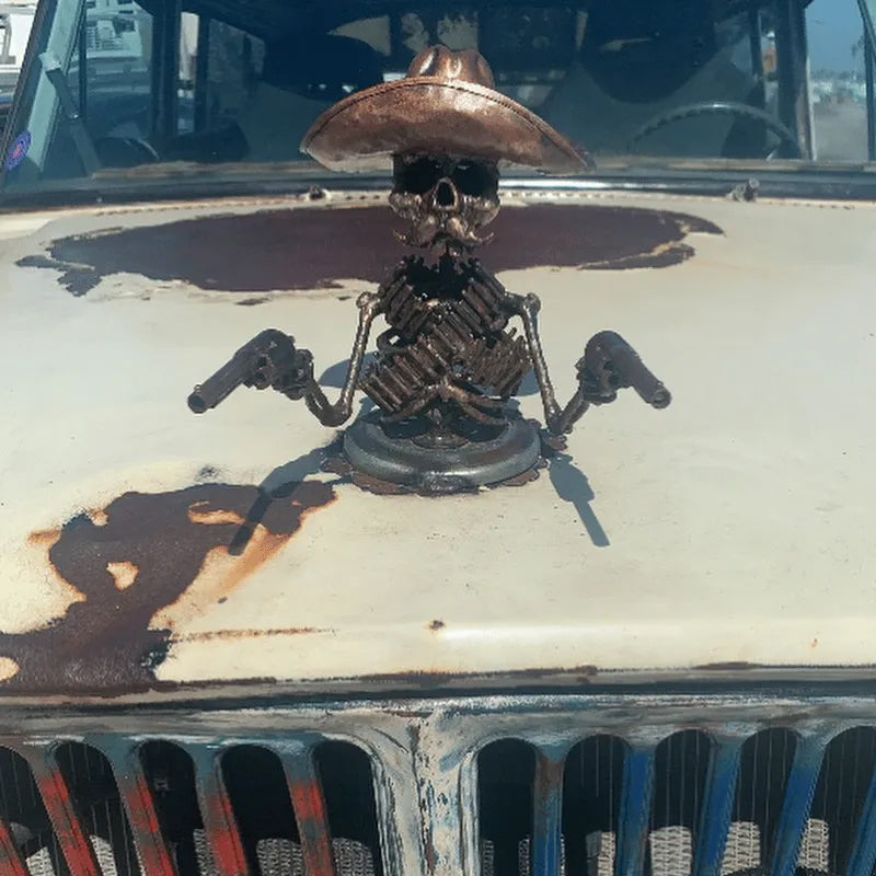 Cowboy Skull Gunslinger Hette Ornament