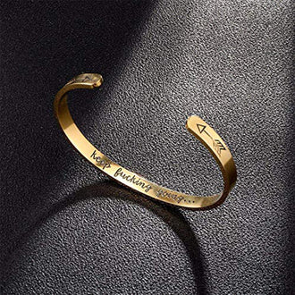 Armbånd med innvendig gravering