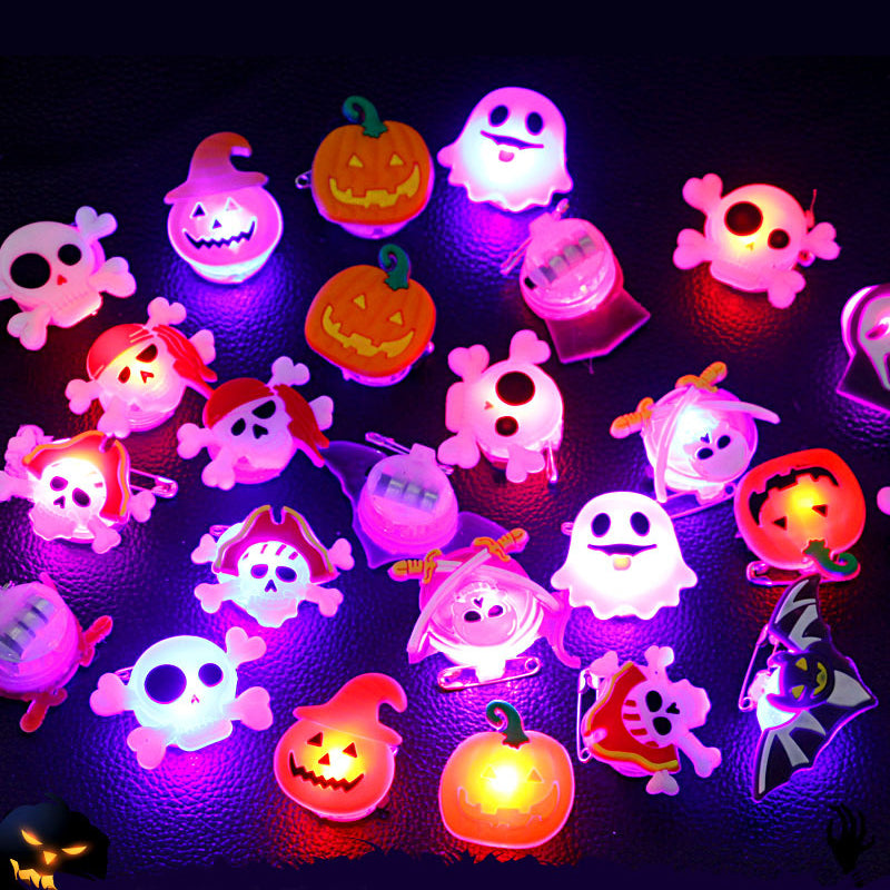 Halloween Glow Ring Og Brosje
